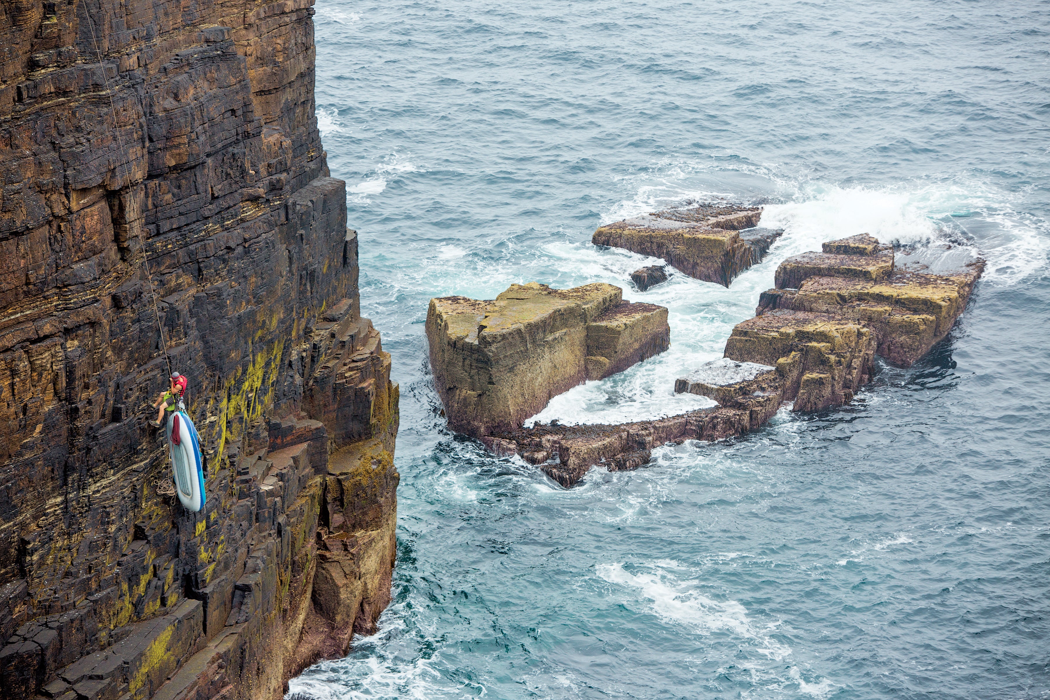 Roy tom ellis Mamma Jamma (v6) bouldering rock climbing