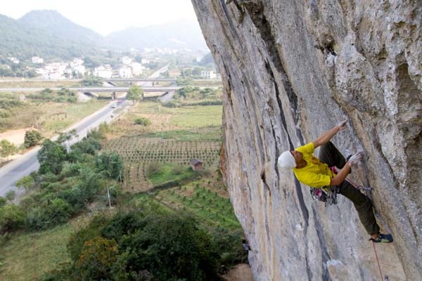 tommy caldwell climbing shoes