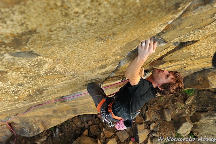 Matt Llyod consummates his marriage to the The Bride of Frankenstein (5.13d), Well-Dunne Wall. Photo by Celin Serbo — serbophoto.com