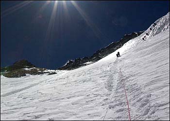 IMG-042507-lhotse3_3556 None