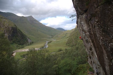 MacLeod Puts Scottish Legend to Rest MacLeod Puts Scottish Legend to Rest