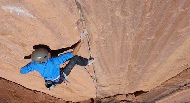 ReelRock-2007-sharma-arch_200_5122 None