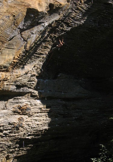 Mickaël Fuselier on Transworld Dep Mickaël Fuselier on Transworld Depravity (5.14a/8b+) during Saturday's Flash Rally Competition.