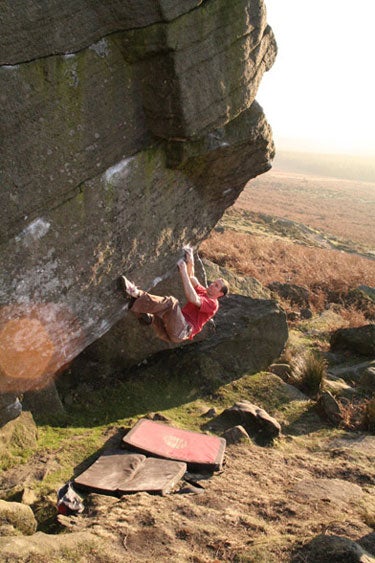 Moon on Voyager (V14) in November 2006, Moon on Voyager (V14) in November 2006, Burbage North, UK.