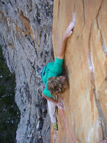 Clinton Martinengo on the fourth pitch Clinton Martinengo on the fourth pitch (5.12b) of Newborn. Photo by Jeremy Samson, courtesy of Climbing.co.za.