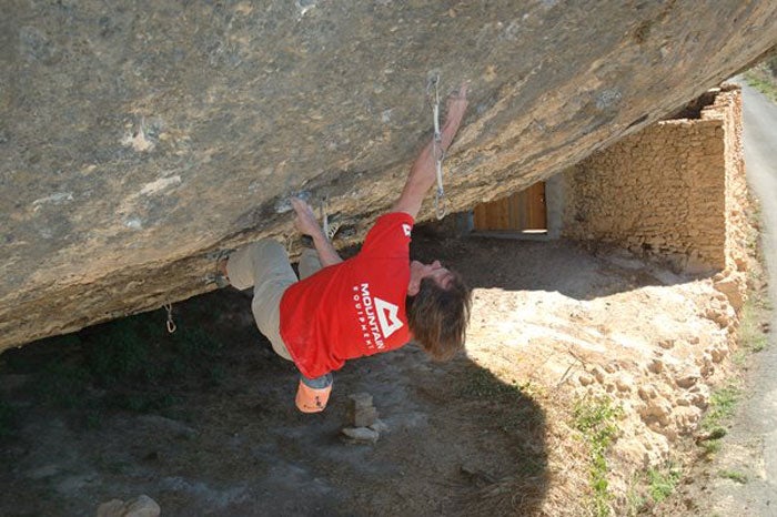 Dave MacLeod soloing Darwin Dixit (8c/5 Dave MacLeod soloing Darwin Dixit (8c/5.14b) at Margalef, Spain. Photo by Claire MacLeod.