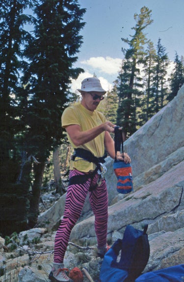 Alan-Nelson-chalk-bag_8981 None