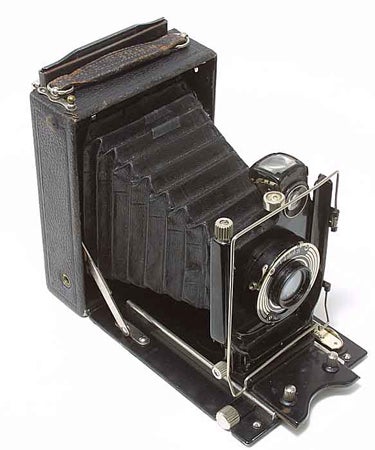 AAC Sends Bradford Washburn's Camera to AAC Sends Bradford Washburn's Camera to Space