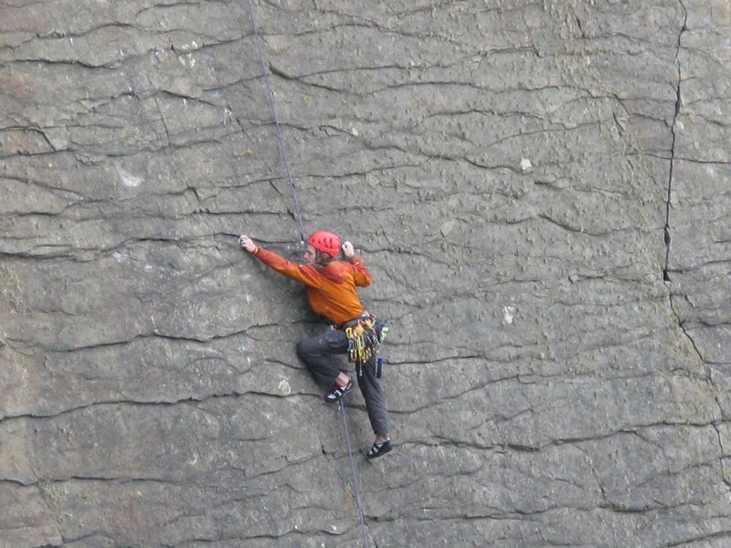 14 Tips For Not Sucking On Slabs (and Learning to Love Them) Climbing