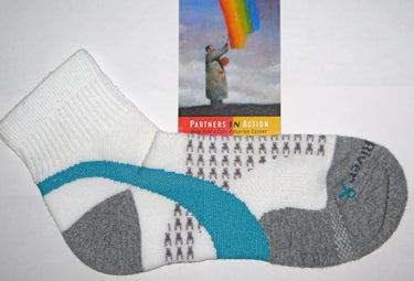 Fox River's HERA Sock Raises Funds and Fox River's HERA Sock Raises Funds and Awareness for Ovarian Cancer Research