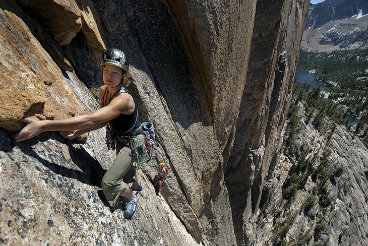 Majka Burhardt sneaks left from the Ele Majka Burhardt sneaks left from the Elephant’s Ear on P3 of the Mountaineers Route (III 5.9), Elephant’s Perch, Sawtooth Range, Idaho. …