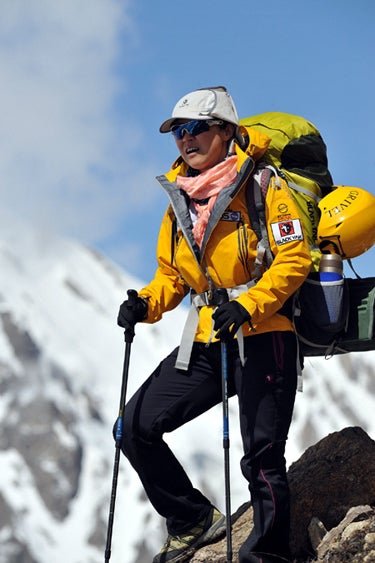 Korean Woman Eyes 14th 8,000-Meter Peak Korean Woman Eyes 14th 8,000-Meter Peak
