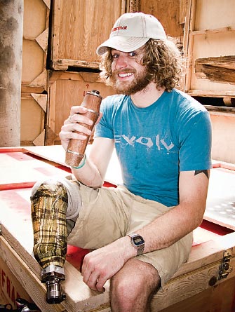 chad-jukes-flask_23242 None
