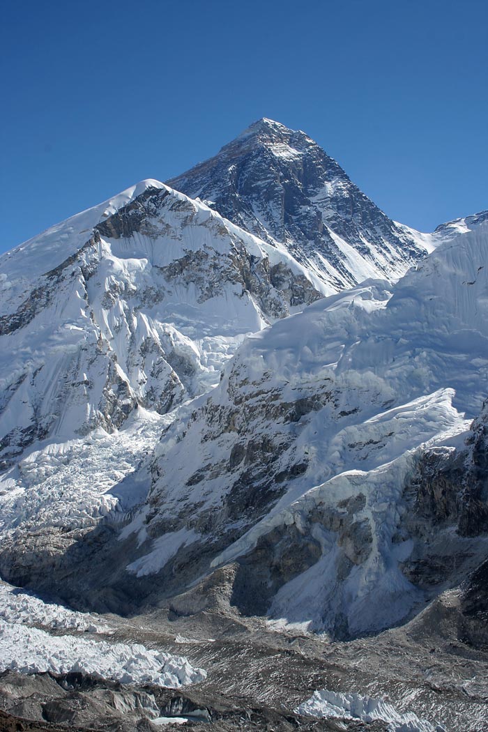 Everest_kalapatthar_23679 None