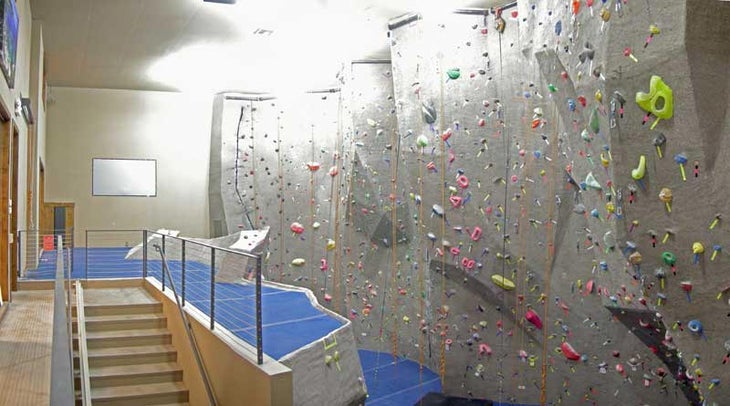 gym-catwalk-corner-pano-web_24048 None