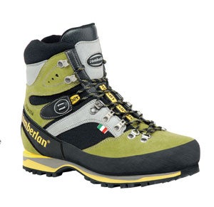 2011 Gear Guide: Boots 2011 Gear Guide: Boots