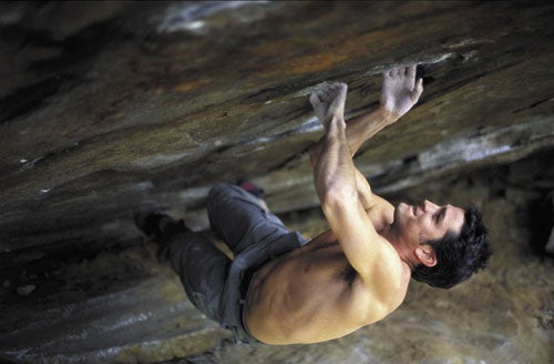 215- Cameron Barrie_2191.jpg Shhhhh... Saxon Johns pulling off a V13 first ascent at a recently developed, top-secret, hush-hush bouldering area near Sydney, Australia © Photo by…