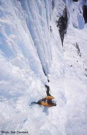 217- Seb Constant_2199.jpg Frozen beauty -- the steep upper pitch of Curtain Call (WI6), Icefields Parkway, Alberta © Photo by Seb Constant
