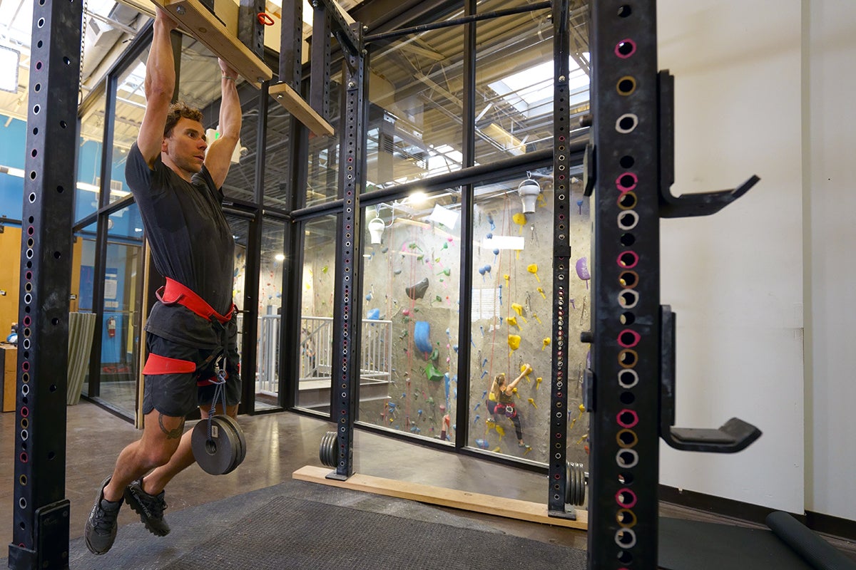 How to Hangboard Climbing