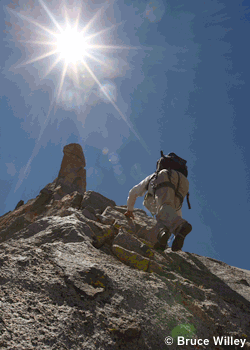 Aiguille_du_Fou-BWilley09_2664.gif Bruce Willey - Reader Blog 79/17/09 - Two fools rediscover the Aiguille du Fou, Smoke Blanchard’s lost route in the High Sierra - I had just climbed…