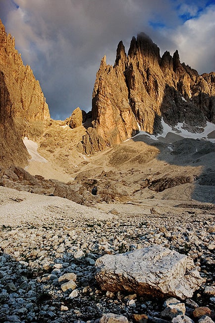 Alpine Ecstasy: Dolomites, Julian Alps, Alpine Ecstasy: Dolomites, Julian Alps, and Mountains of Bulgaria