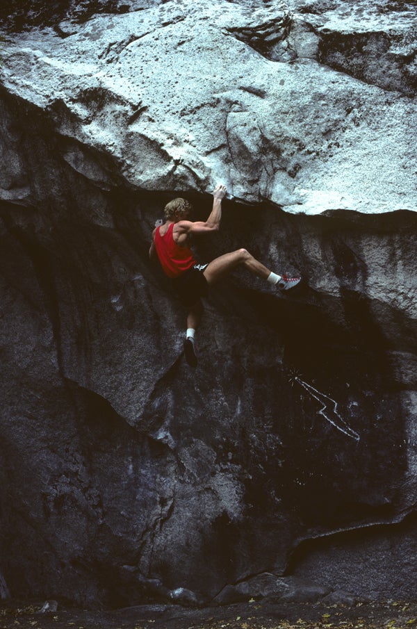 bachar-midnight-lightning_4866.jpg Bachar on the Yosemite classic Midnight Lightning (V8). Photo by Phil Bard / www.philbard.com