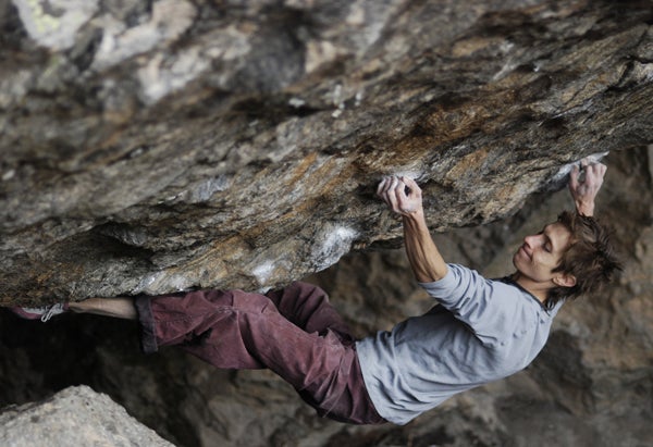 CO-14_2254.jpg Seth Allred nailing the knives of The Hobbit, Upper Chaos Canyon, RMNP