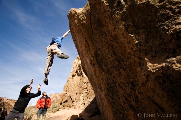 ColtonTossing5326_5117.jpg Colton Lindeman, Sad Boulders. Photo by John Vallejo johnclimbrok.blogspot.com