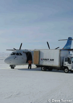 DaveTurner-BaffinIsland-09_2690.gif Dave Turner Solos Huge Baffin RouteCalifornian Dave Turner capped a 65-day expedition to Sam Ford Fjord on Canada's Baffin Island with a solo,…