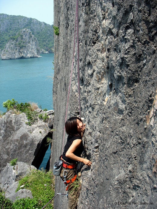 Halong 33_2098.jpg Sport Route on the Face, Dao Dau Be, Lan Ha Bay, Vietnam
