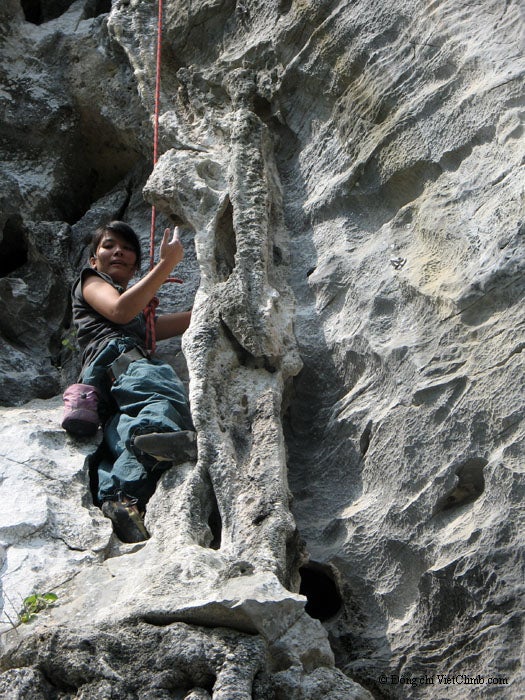 Halong 36_2101.jpg Sport Route in Butterfly Valley, Lien Minh, Cat Ba Island, Vietnam