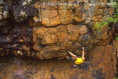 hran0919_8203.jpg Zen Boulden on Lavender Eye, North 40 Crag - Horseshoe Ranch, AR © Photo by Harrison Shull