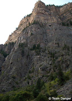 international_route-cover_2611.gif The International of Glenwood Canyon Story and photos by Mike Schneiter and Chris Van Leuven - \
