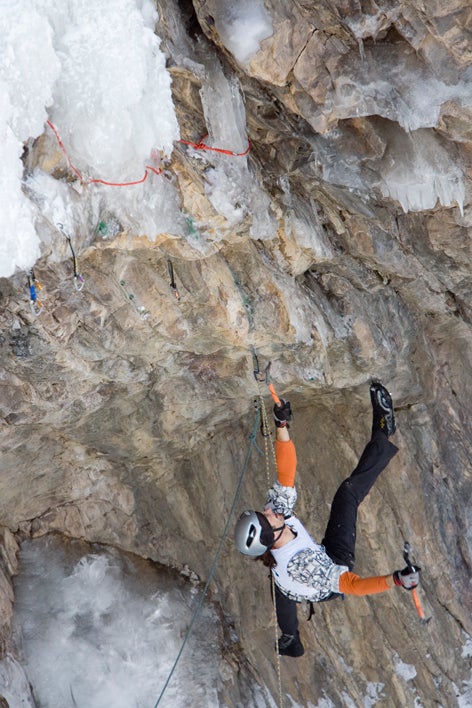Jason Nelson hangs on_9141.jpg Jason Nelson