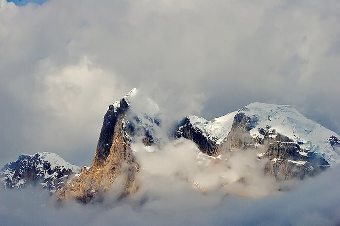 jeff-zimmerman-08-23_5014.jpg © Cordillera Huayhuash Peru — www.jeffzimmermanphotography.com