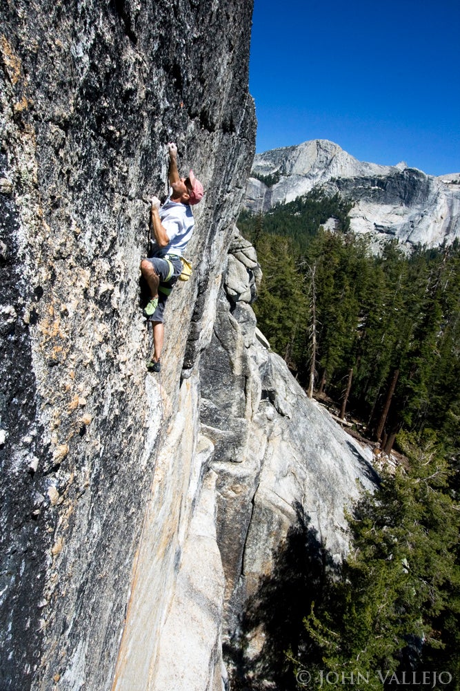 Kevin7445_5122.jpg Kevin Daniels , Body Count, Tuolumne Meadows. Photo by John Vallejo johnclimbrok.blogspot.com