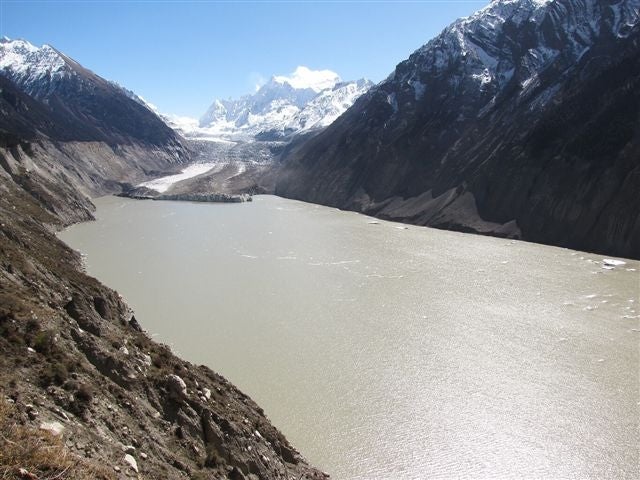 Lake Jambo Tso Maraipo Glaciers and 600 Lake Jambo Tso, Maraipo Glaciers and 6,000m peaks east of Lingling, NE.