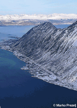 Meeting-LofotenNorway09_2723.gif Dozens of New Routes in NorwayBy Marten Blixt - On March 8-15, 2009, the Norwegian Alpine Club (Norsk Tindeklub, NTK) invited nearly forty climbers…