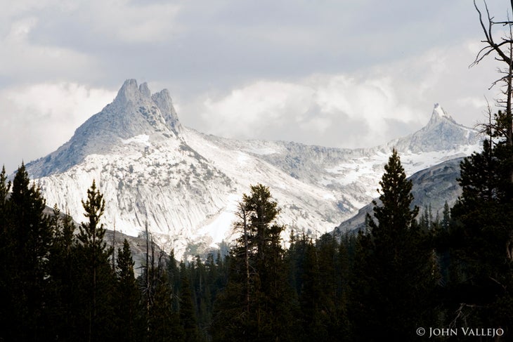 Peaks7611A_5129.jpg Tuolumne Peaks. Photo by John Vallejo johnclimbrok.blogspot.com