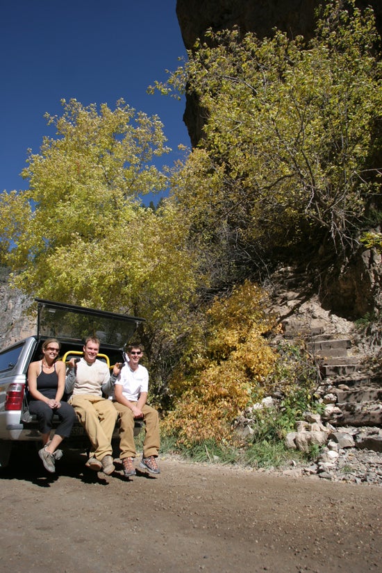 rifle-cleanup-06_6215_7533.jpg © Photo by Devaki Murch