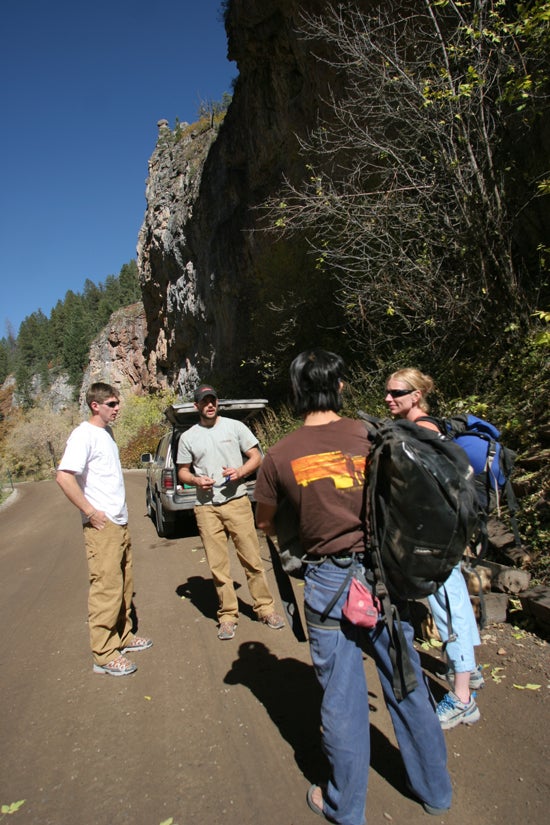 rifle-cleanup-06_6239_7536.jpg © Photo by Devaki Murch