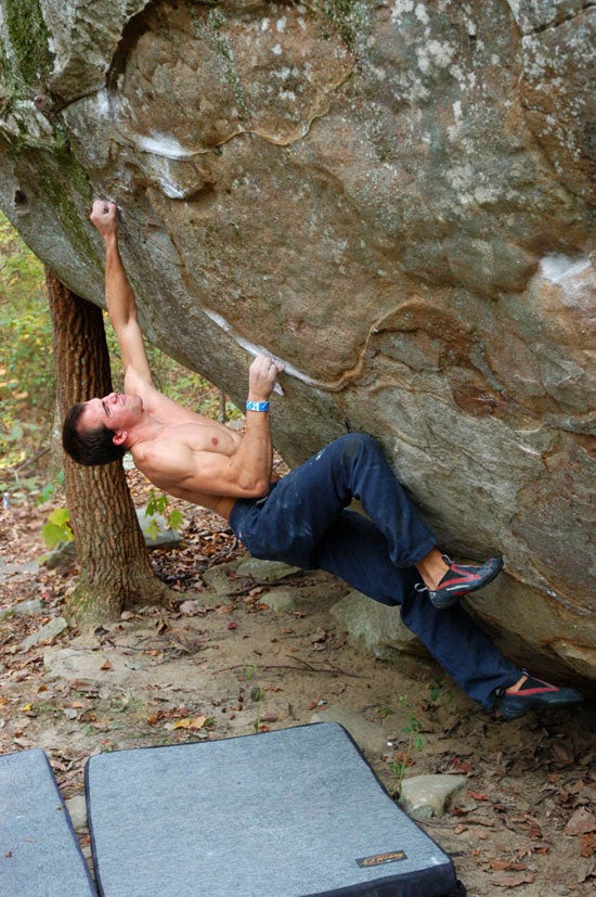 stephen-suspicion_10472.jpg Stephen Meinhold on Suspicion V8 © Photo by Craig Dillenbeck - www.cdimagery.com