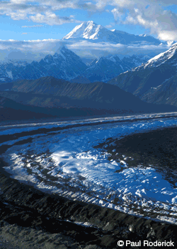 Talkeetna-Air-Taxi-2009_2760.gif The Mountains of Alaska by AirPhotos by Paul Roderick - Carrying climbers, skiers and sightseers to the remote regions of Alaska is what Talkeetna…