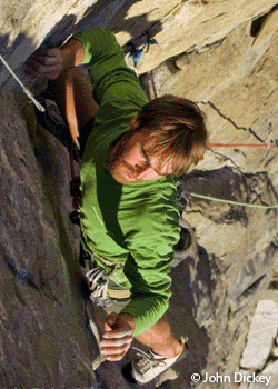 The_Secret_Passage_2008_2647.gif Belgians Create Bold El Cap Free Route Nicolas Favresse and Sean Villanueva have completed a new free route on the far right side of El Capitan.…