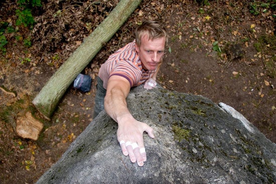 Tjugo_9412_5340.jpg Jonas Fajersson working on the topout to a Caféblocket project. © Shawn Boye