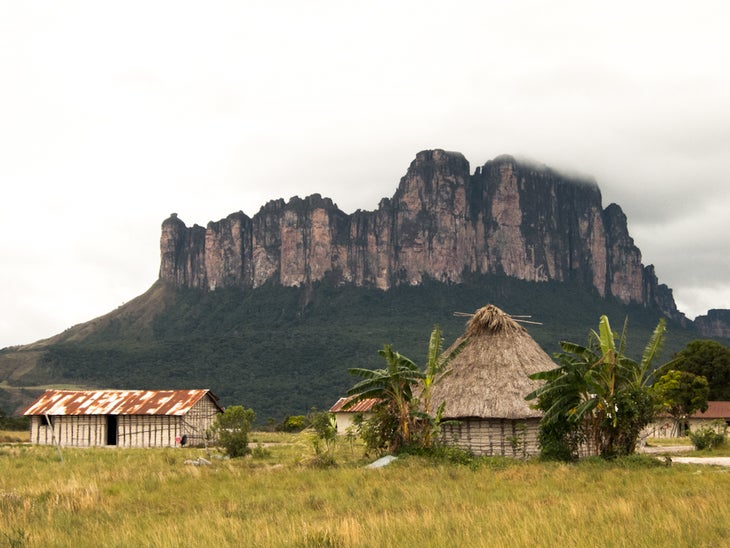 2013.02.23_Venezuela-370 Acopan Tepui, above the village of Yunek, Venezuela.