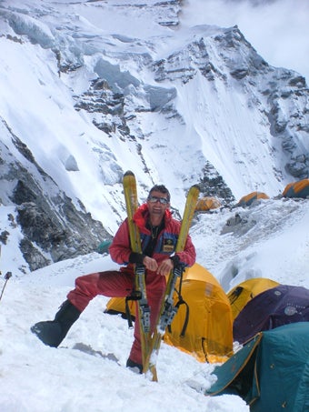 Marty-Schmidt-Cho-Oyu-skis Marty Schmidt on Cho Oyu.