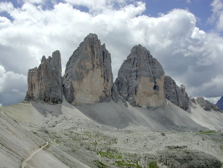 Drei_zinnen_gross The north faces of the Tre Cime in Italy.