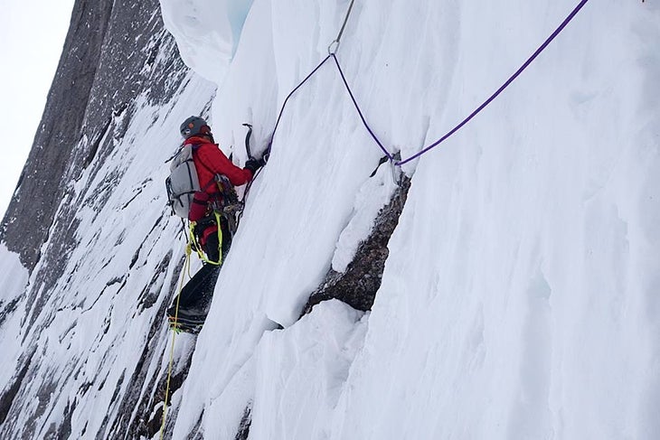 Roof traverse Roof traverse
