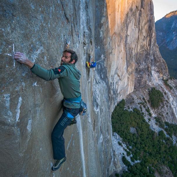 10888692_425206760966392_56188887913165 Kevin Jorgeson on pitch 14 of the Dawn Wall, the hardest pitch of the climb. Photo by Jeff Johnson (Jeffjohnsonstories.com).